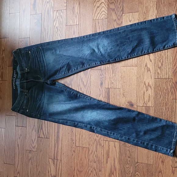American Eagle Outfitters Denim - American Eagle Skinny Super Stretch size 4 short